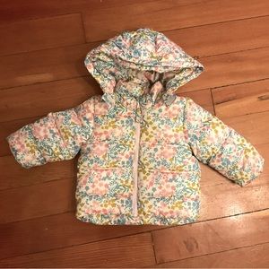 Mini Floral Puffer Jacket with Removable Hood Size 4-6 months
